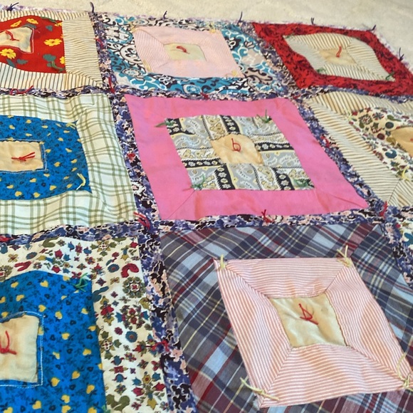 Handmade Vintage Square Tie Quilt 53 x 35 Inches - Picture 10 of 15